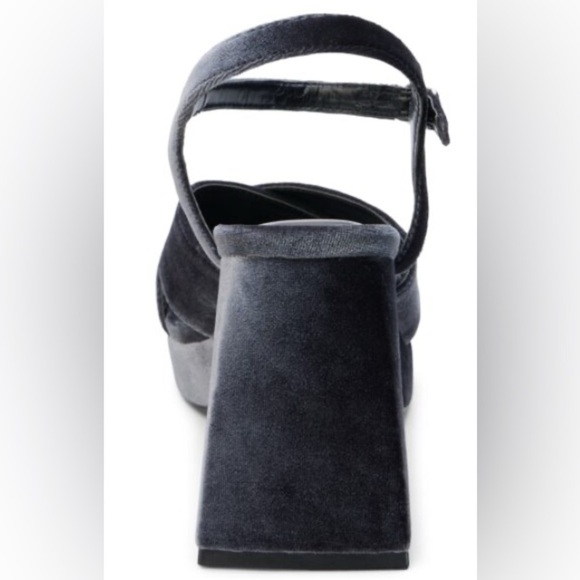 Gray Velvet Coconuts By Matisse/Block Heel Robin Platform Sandals Size 7 NWOT - Picture 4 of 11